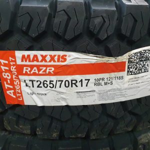 265/70 R17 – Maxxis Razr AT811