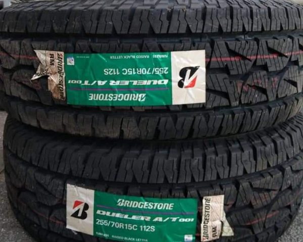 255/70 R15 – Bridgestone Dueler