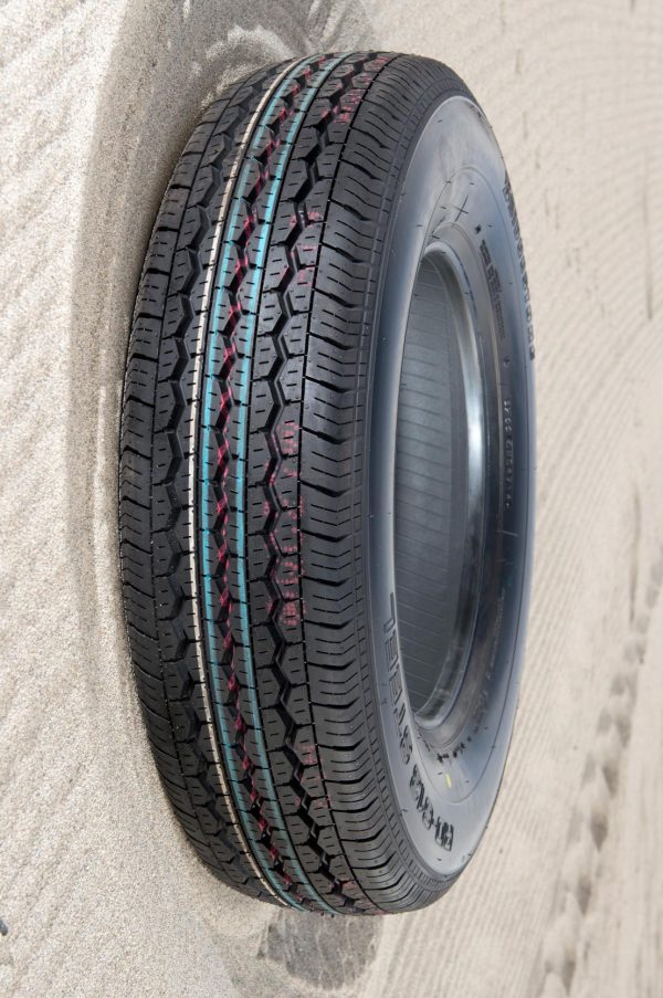 215/70 R15 – Bridgestone