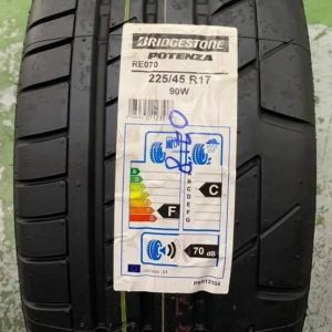 225/45 R17 – Bridgestone Potenza