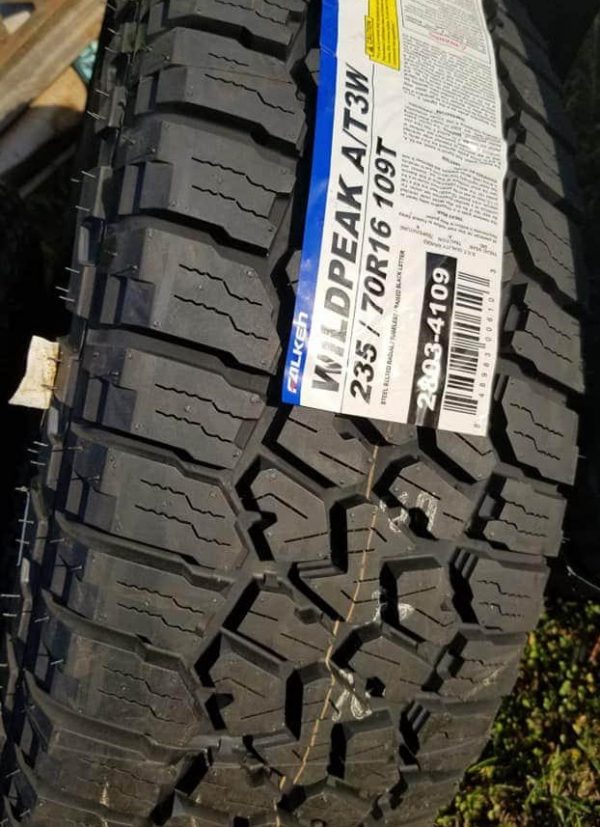 235/70 R16 – Falken Wildpeak