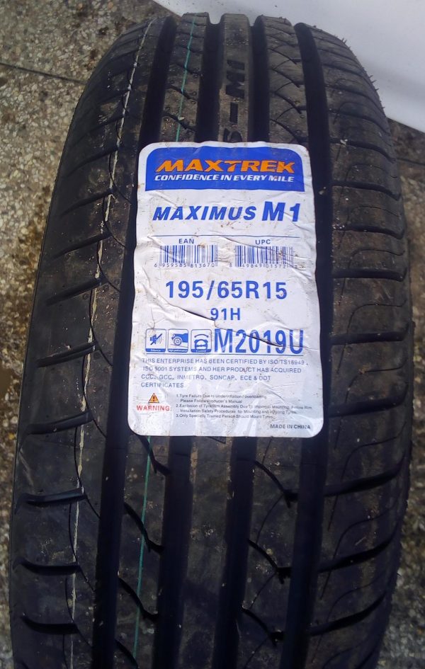 195/65 R15 – Maxtrek