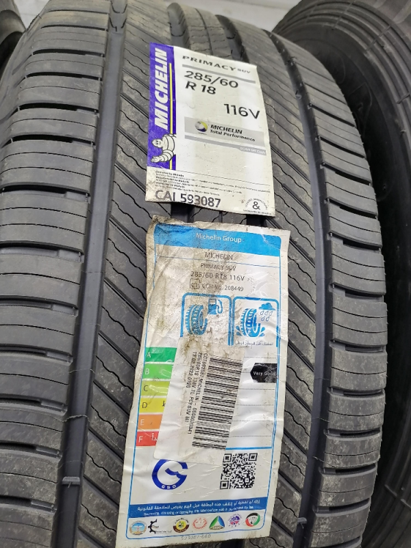 285/60 R18 MICHELIN 116V